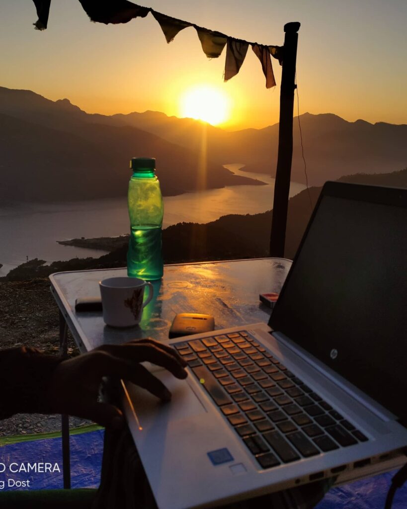 Tehri lake sunrise image